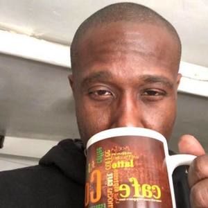 Meet your Posher, Levail